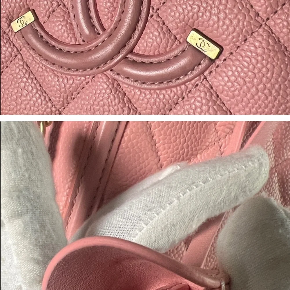 CHANEL Pink Quilted Vanity Camera Crossbody Bag with Matching Wallet - Picture 6 of 9